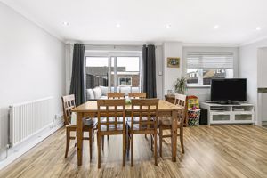 Dining Room- click for photo gallery